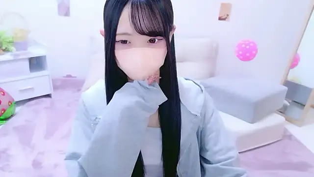 Snapshot of Suzu_ch_xx chatting on May 10, 3:28 pm Suzu ch xx online show from May 10, 3:28 pm