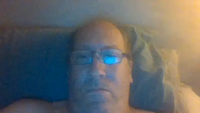 Snapshot of hornyrich69 chatting on March 20, 5:34 am hornyrich69 online show from March 20, 5:34 am