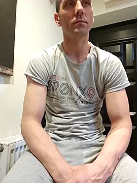 Aian09 online show from March 4, 4:30 pm