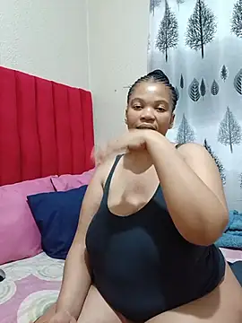 FreakyAngel3X online show from August 8, 11:28 pm