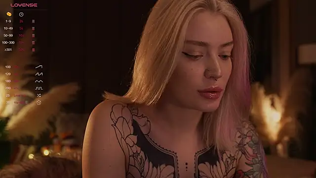 LinaKinky online show from January 29, 10:48 am