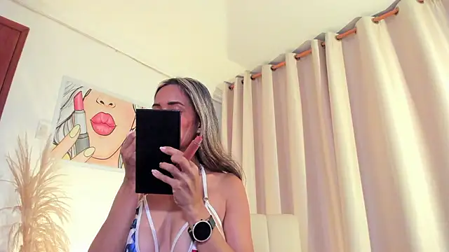 SkiinnyAna online show from February 25, 7:34 pm