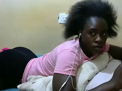 Snapshot of sweet_lily2 chatting on February 12, 1:09 am sweet lily2 online show from February 12, 1:09 am