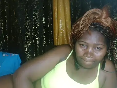 Snapshot of Sexxy_pretty24 chatting on July 7, 7:51 pm Sexxy pretty24 online show from July 7, 7:51 pm