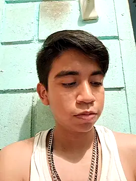 ElGiyuu25 online show from February 5, 1:32 am