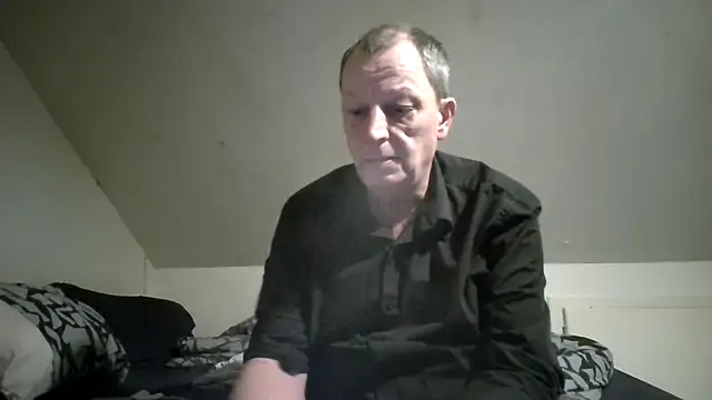 chubbybear2cum online show from December 23, 4:32 am