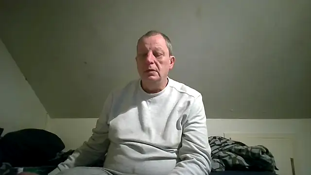 chubbybear2cum online show from March 16, 8:51 am