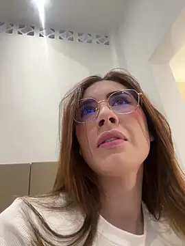  Miss Kimm online show from March 27, 12:27 pm