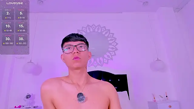 CodyTwink online show from February 6, 2:31 pm