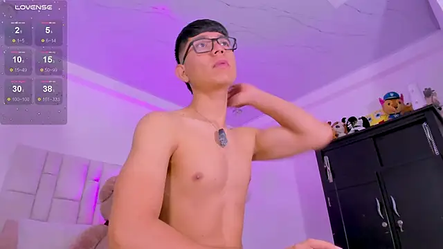 CodyTwink online show from June 3, 4:23 pm