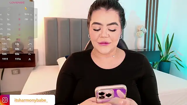 Snapshot of Harmonybabe_ chatting on May 24, 9:31 pm Harmonybabe online show from May 24, 9:31 pm