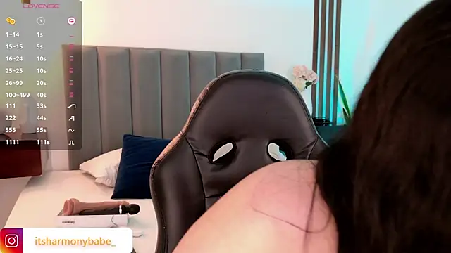 Snapshot of Harmonybabe_ chatting on June 11, 2:53 am Harmonybabe online show from June 11, 2:53 am