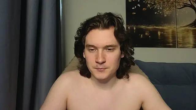 Snapshot of MoreRealAlex chatting on June 21, 5:48 pm MoreRealAlex online show from June 21, 5:48 pm