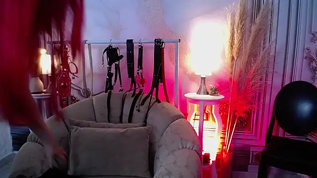 Snapshot of Naty_slavedoll chatting on November 3, 7:15 pm Naty slavedoll online show from November 3, 7:15 pm