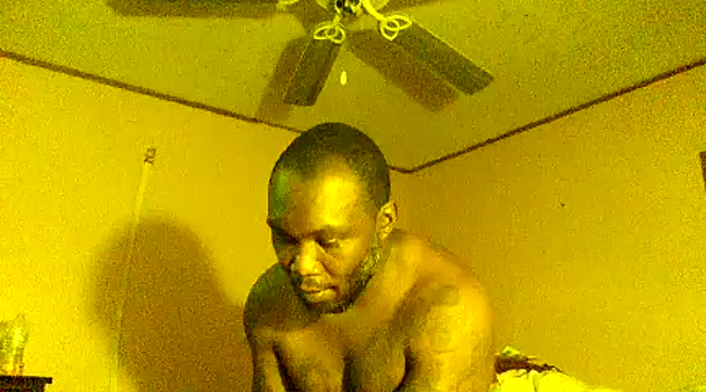 Mrunpredictableyouknow online show from February 26, 5:42 am