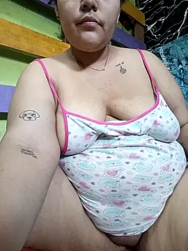Snapshot of Paola16_6 chatting on April 19, 3:55 pm Paola16 6 online show from April 19, 3:55 pm