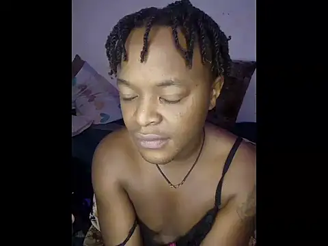 Freaky Vannahs online show from March 1, 7:54 am