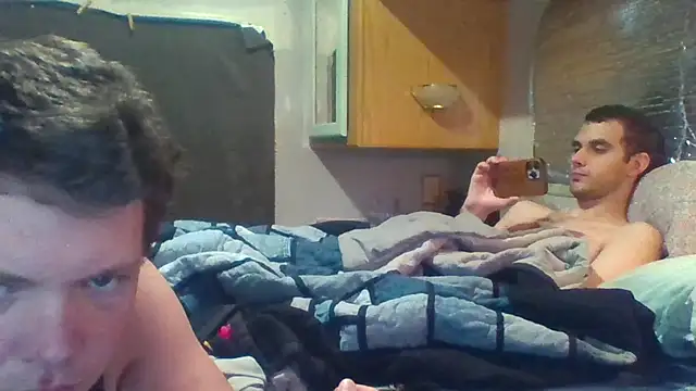 Snapshot of Deafguyproud69 chatting on October 18, 4:30 pm Deafguyproud69 online show from October 18, 4:30 pm