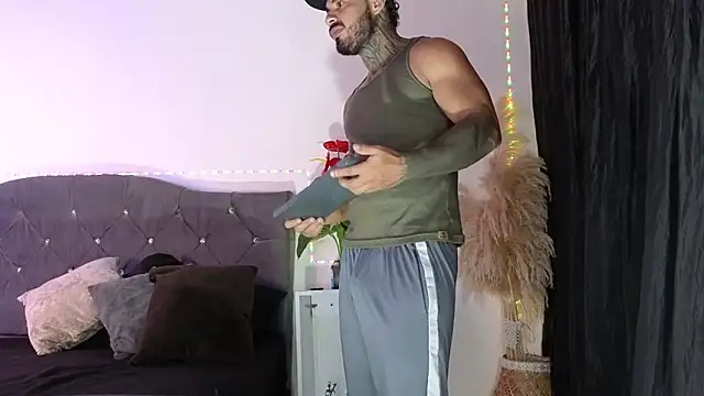 john cartter1 online show from April 13, 11:59 am