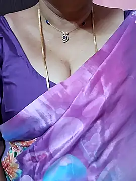 Snapshot of ananya956 chatting on May 7, 4:40 am ananya956 online show from May 7, 4:40 am