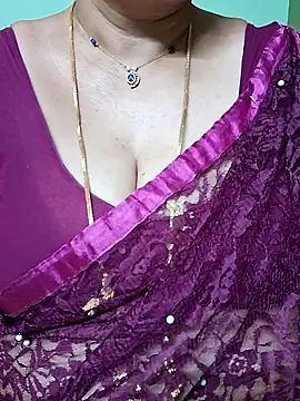 Snapshot of ananya956 chatting on May 16, 10:52 pm ananya956 online show from May 16, 10:52 pm