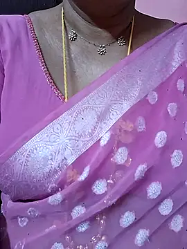 Snapshot of ananya956 chatting on June 22, 3:08 am ananya956 online show from June 22, 3:08 am
