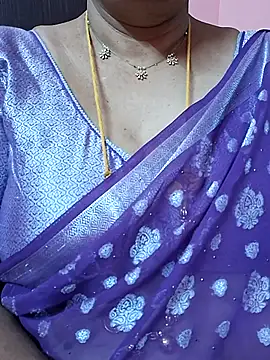 Snapshot of ananya956 chatting on June 25, 2:33 am ananya956 online show from June 25, 2:33 am