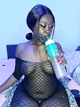 Lyiaspark online show from April 17, 11:24 am