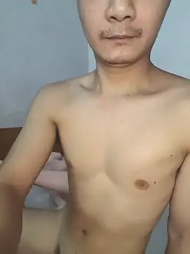 826687 online show from September 24, 4:43 pm