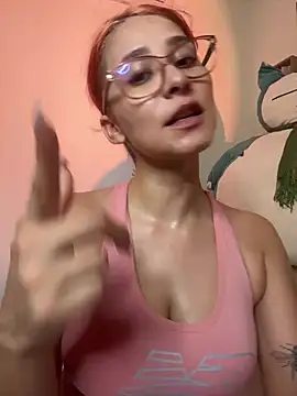 Snapshot of Ramona_Flower chatting on January 16, 4:07 am Ramona Flower online show from January 16, 4:07 am