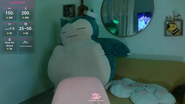 Snapshot of Ramona_Flower chatting on February 9, 11:04 pm Ramona Flower online show from February 9, 11:04 pm