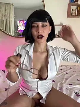 Snapshot of Ramona_Flower chatting on February 23, 12:08 am Ramona Flower online show from February 23, 12:08 am