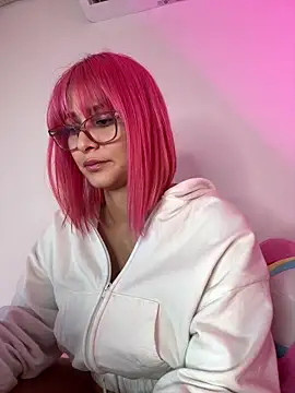 Snapshot of Ramona_Flower chatting on March 16, 4:20 am Ramona Flower online show from March 16, 4:20 am