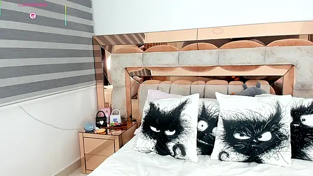 CamiiLovers online show from March 15, 3:45 am