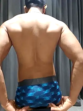 walterhssyc7 online show from March 21, 6:00 pm