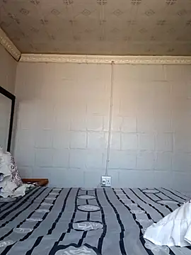 Snapshot of BoyWandaa chatting on March 15, 9:26 am BoyWandaa online show from March 15, 9:26 am