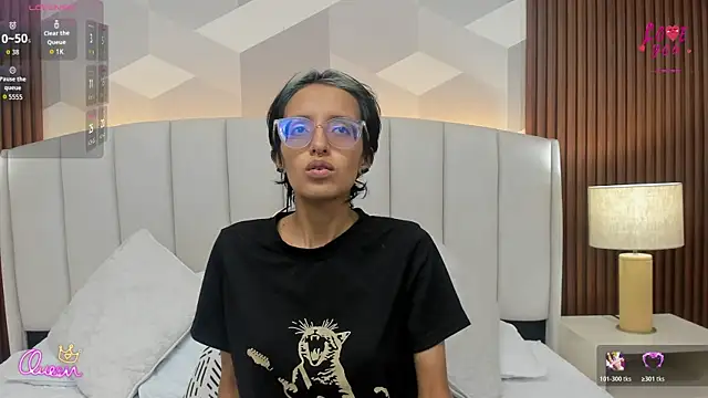 Marge lasander online show from March 31, 1:29 am