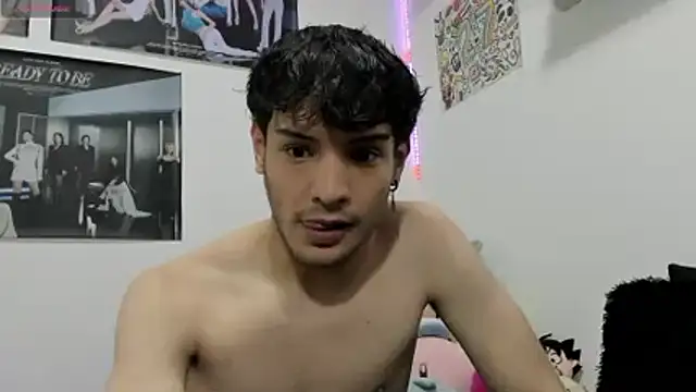 Snapshot of Martinsibiris chatting on February 24, 3:32 pm Martinsibiris online show from February 24, 3:32 pm