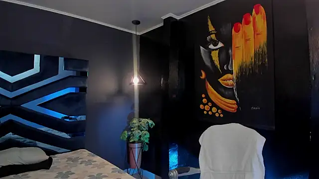 Johan Williams 07 online show from March 25, 5:24 am