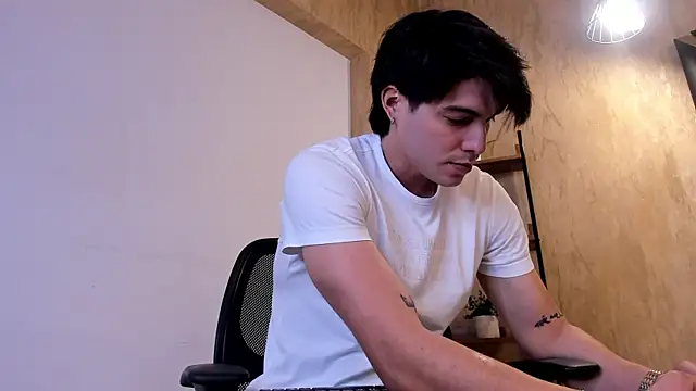 Karimferrer online show from February 7, 7:39 pm