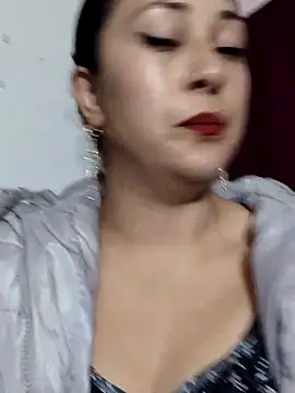 Snapshot of LisbethMoore_ chatting on May 2, 10:15 pm LisbethMoore online show from May 2, 10:15 pm