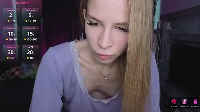 Elis Fox online show from March 1, 9:55 am