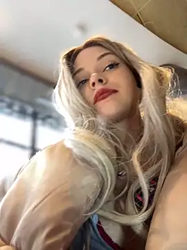 Times  Square online show from December 29, 11:18 am