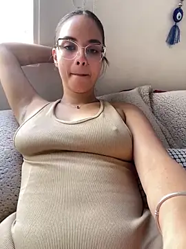 gabyaridi online show from February 9, 3:05 pm