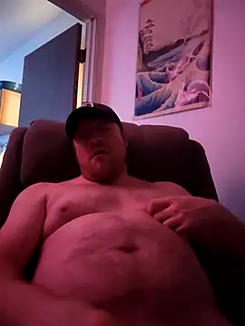 Snapshot of Scottydoesntknow1234 chatting on February 17, 9:08 pm Scottydoesntknow1234 online show from February 17, 9:08 pm