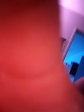 Snapshot of Scottydoesntknow1234 chatting on February 18, 12:17 pm Scottydoesntknow1234 online show from February 18, 12:17 pm