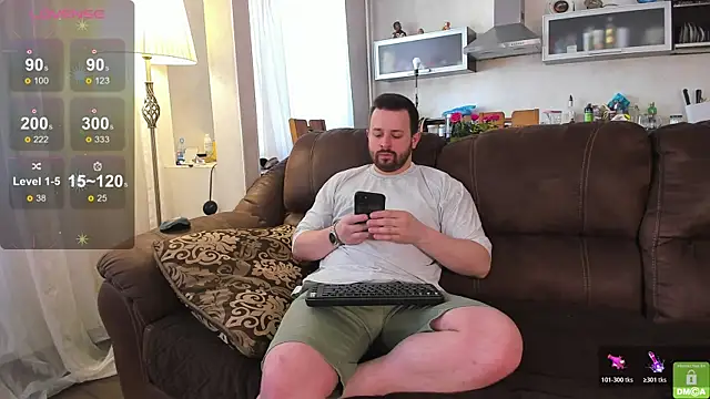 NikkiNSerdron online show from April 14, 4:29 am