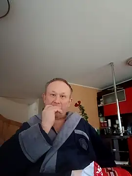 dikas45xxx online show from February 15, 5:51 am