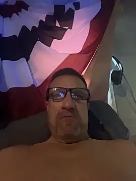 Snapshot of Manwhorxxlcock chatting on October 24, 7:43 pm Manwhorxxlcock online show from October 24, 7:43 pm