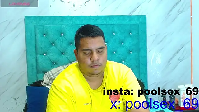 Snapshot of Poolsex_69 chatting on December 11, 6:42 pm Poolsex 69 online show from December 11, 6:42 pm